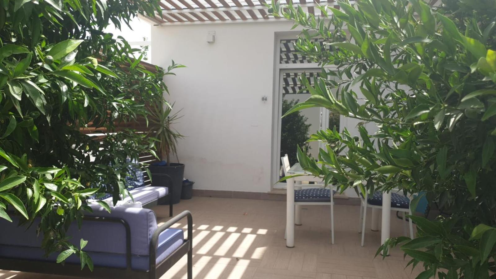מנפי Villa Giadel חדר תמונה