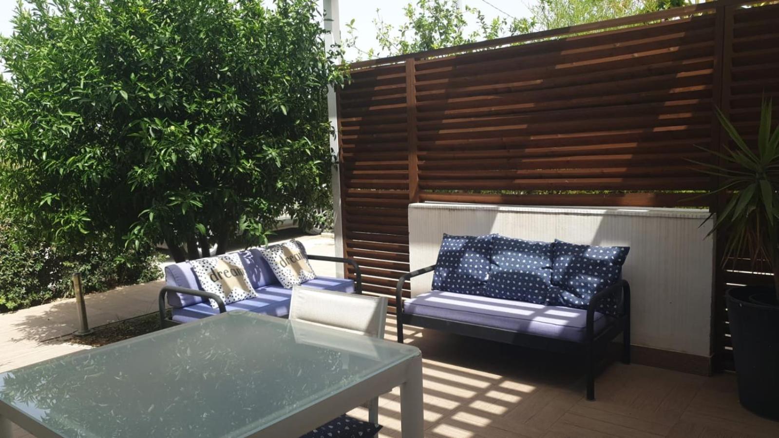 מנפי Villa Giadel חדר תמונה