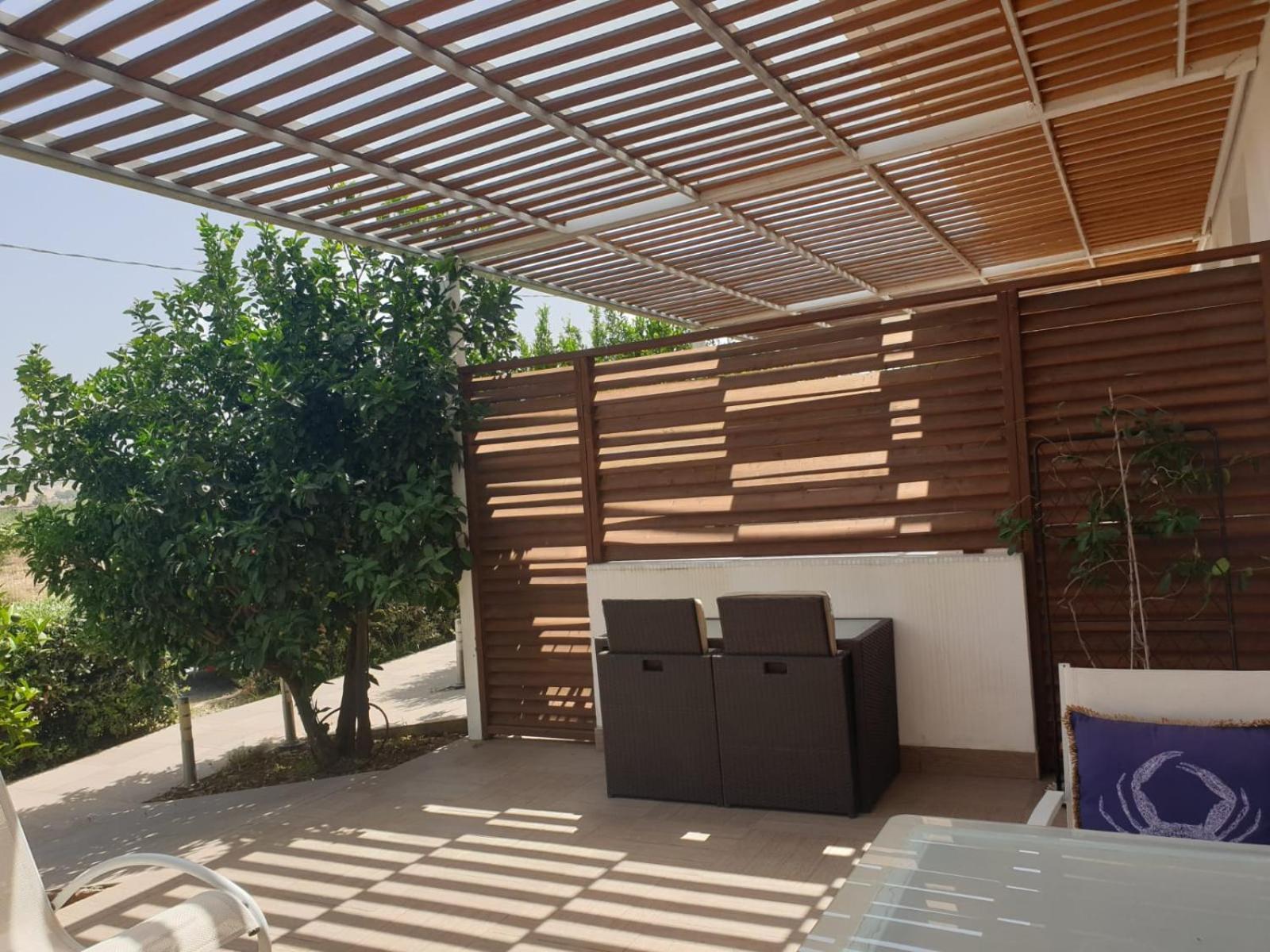 מנפי Villa Giadel חדר תמונה